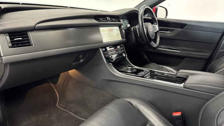 Jaguar XF 3.0d V6 S 5dr Auto Diesel Estate